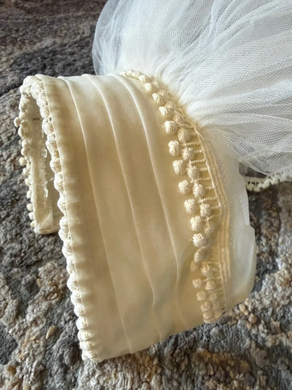 VINTAGE Bridal Veil